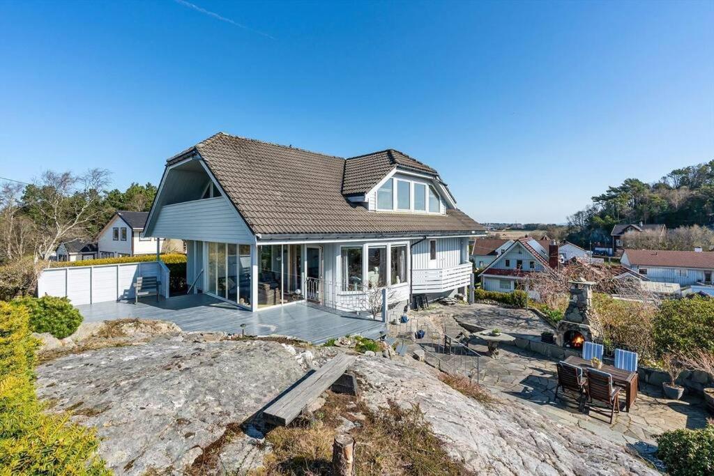 Large Home In Sola Tananger Экстерьер фото